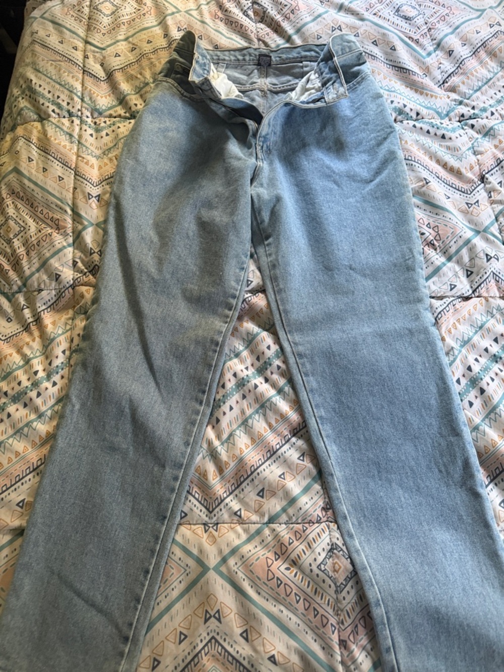 Classic Light Blue Women’s Jeans